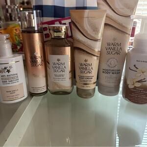 Bath & Body Works Warm Vanilla Works Set